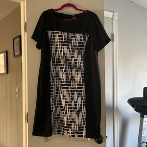 Perfect flattering knee length dress